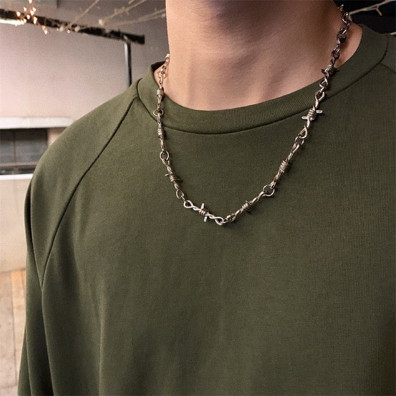 Fashion New Men and Women Street Silver Color Thorns Bramble Necklace Hip Hop Titanium Steel Choker Necklace Ins New Trendy