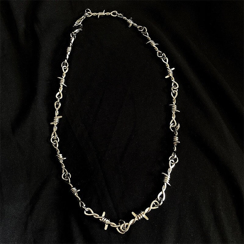 Fashion New Men and Women Street Silver Color Thorns Bramble Necklace Hip Hop Titanium Steel Choker Necklace Ins New Trendy