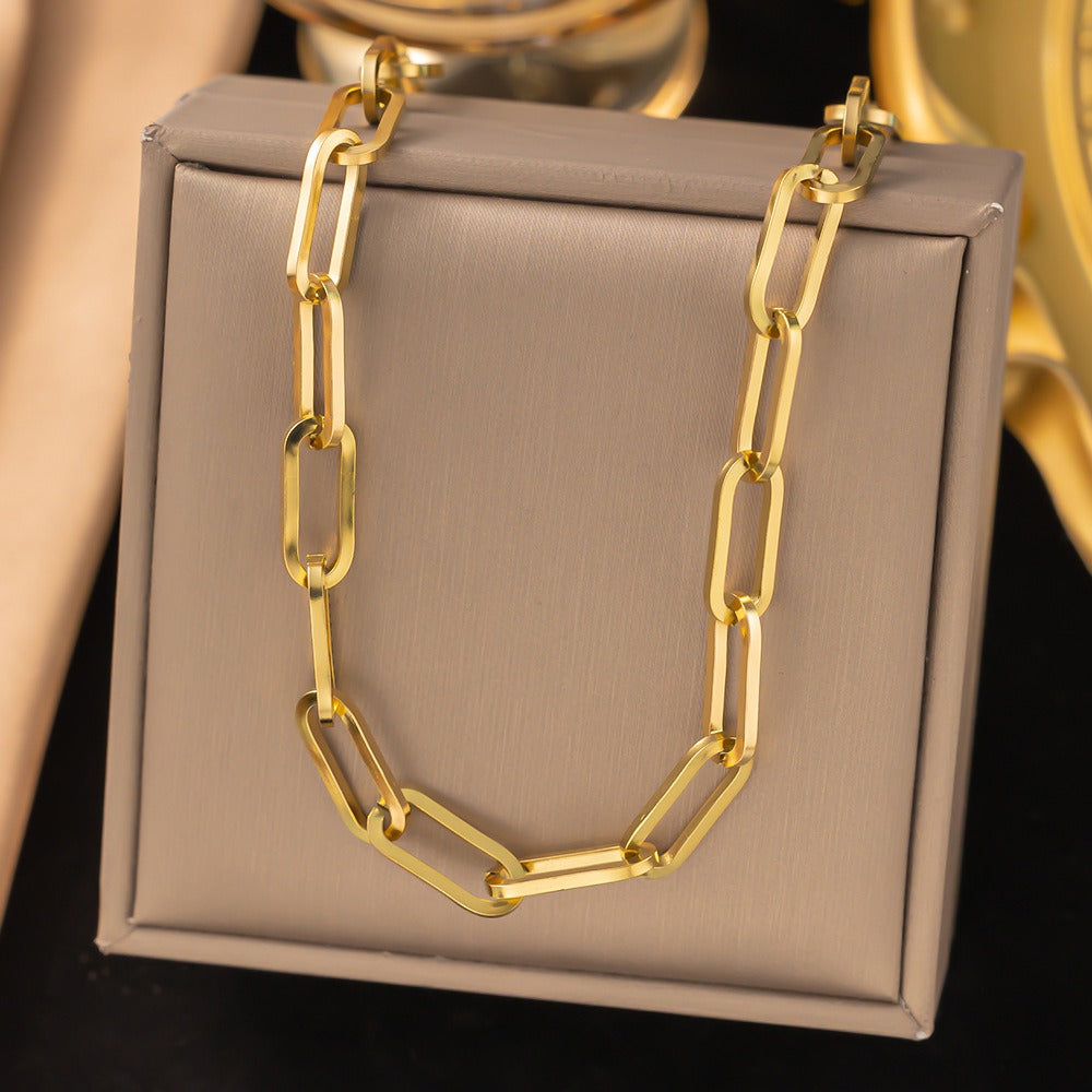 Trendy geometric coarse chain Cuban chain clavicle chain