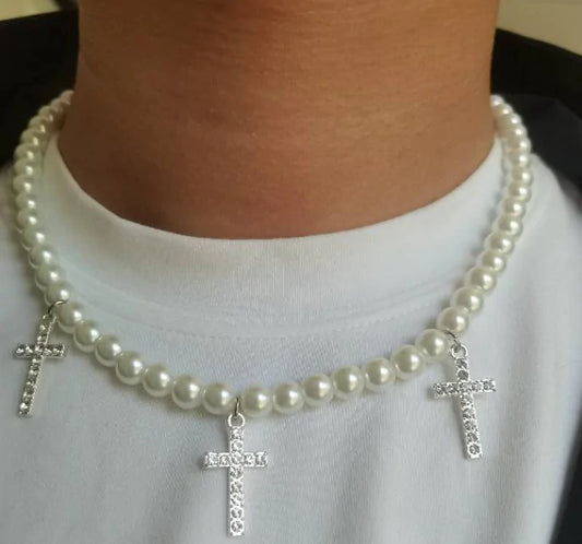 Pearl Chain w/ Diamond Crosses